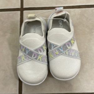 DKNY Toddler Girls Slip On Sneakers size 4/5